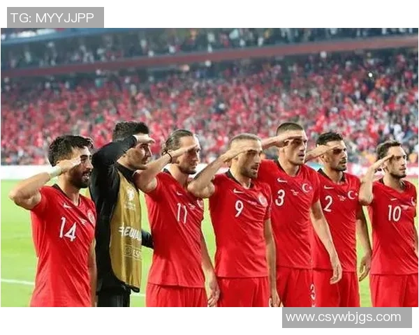 土耳其足球明星成长之路与辉煌成就深度解析