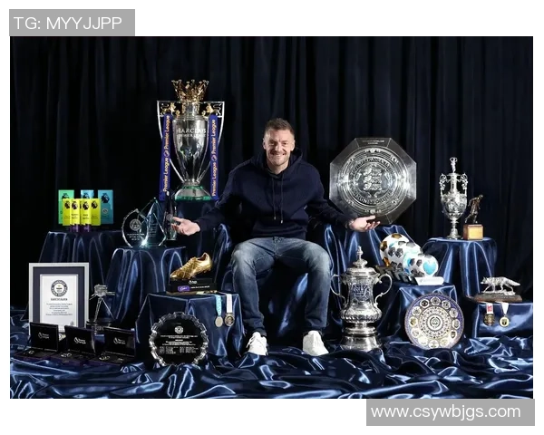 励志足球传奇:十大球星如何从困境中崛起成就伟大人生 励志足球传奇:十大球星如何从困境中崛起成就伟大人生